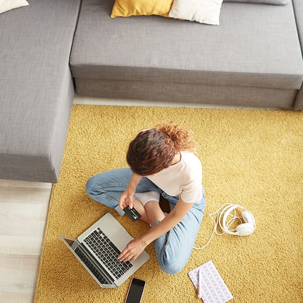 How Does an E-Commerce Website Make Money?